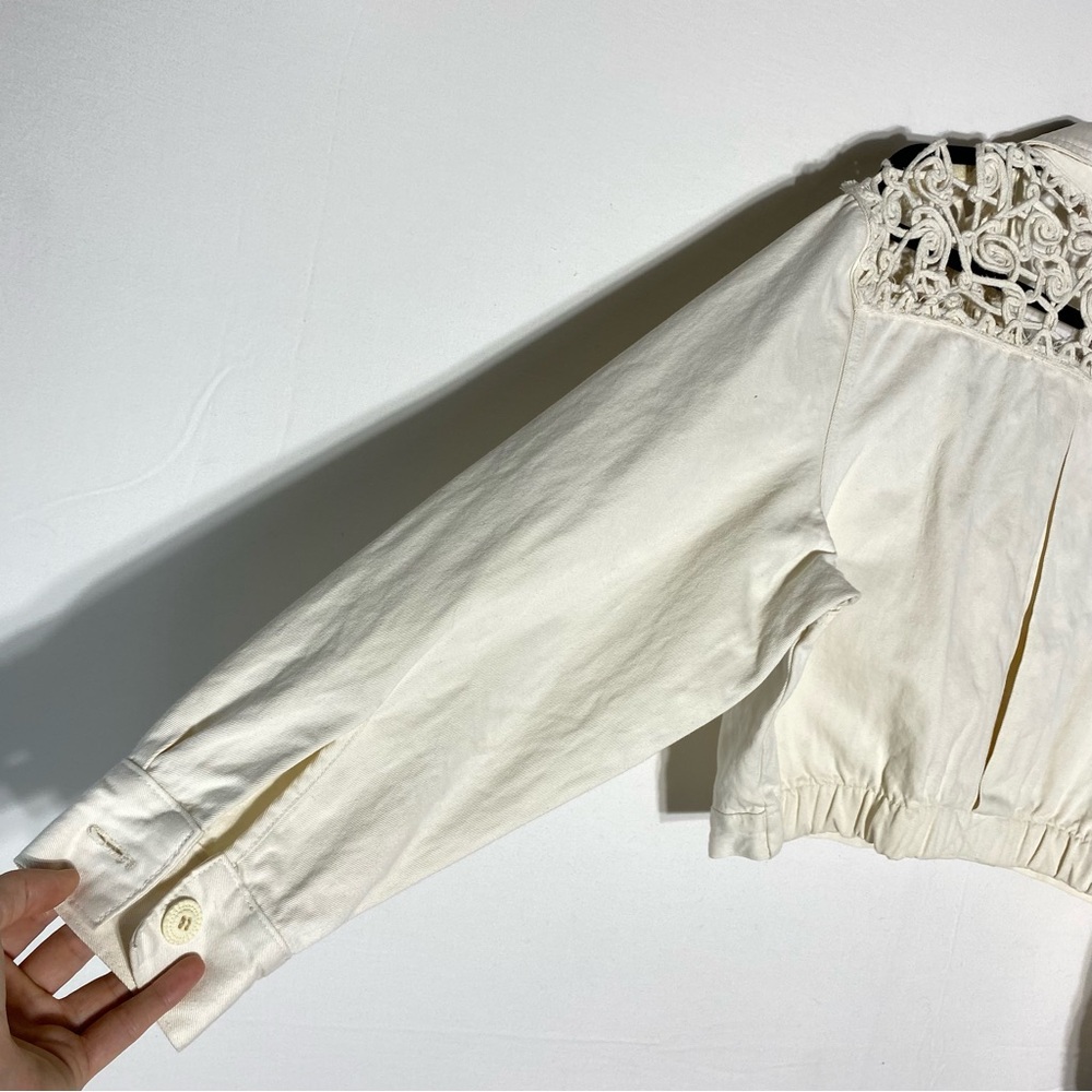 Vintage Cache Cream Oversized Cropped Denim Jean Jacket W Crochet Lace Shoulders - Picture 13 of 16